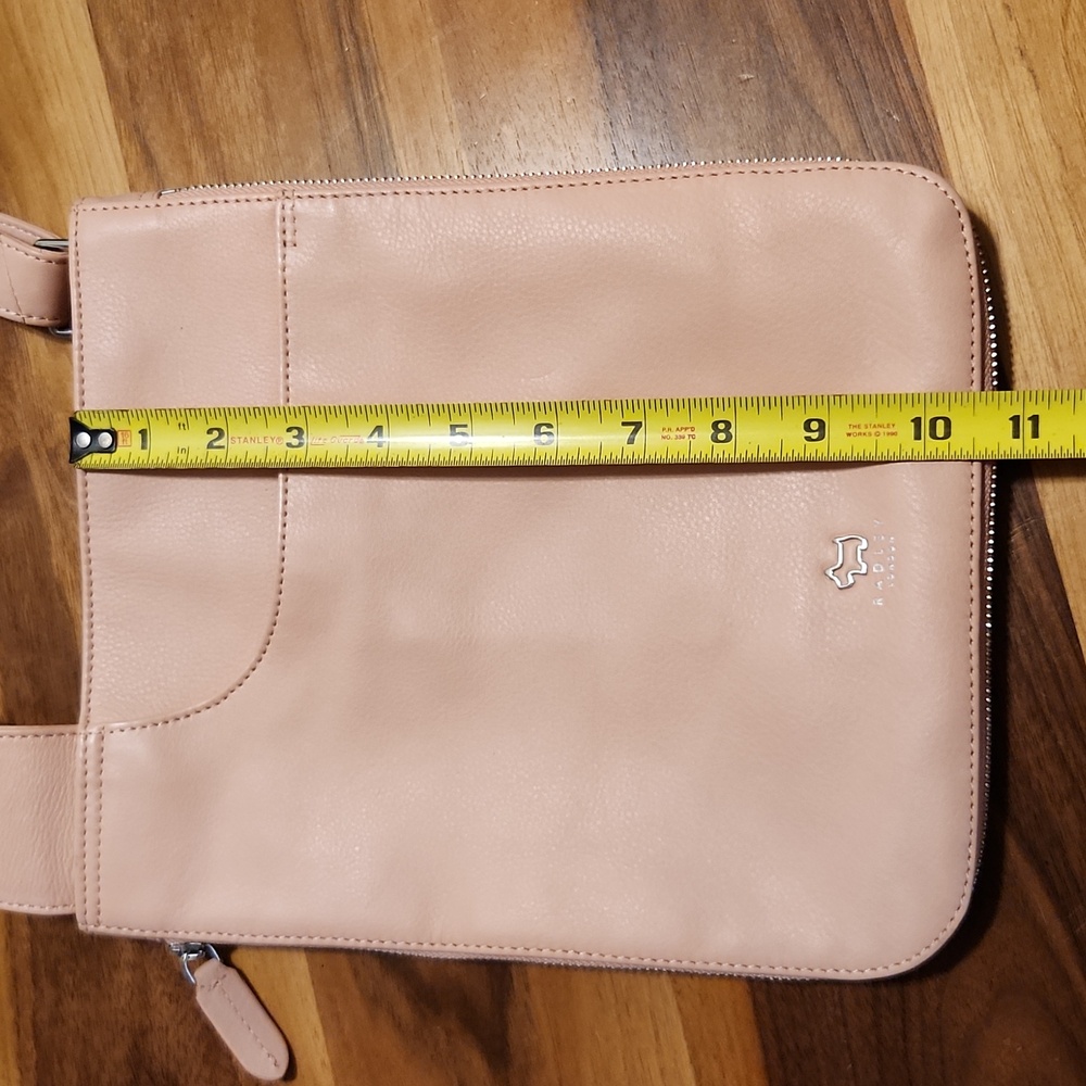 Radley London Crossbody Bag EUC - Picture 13 of 16